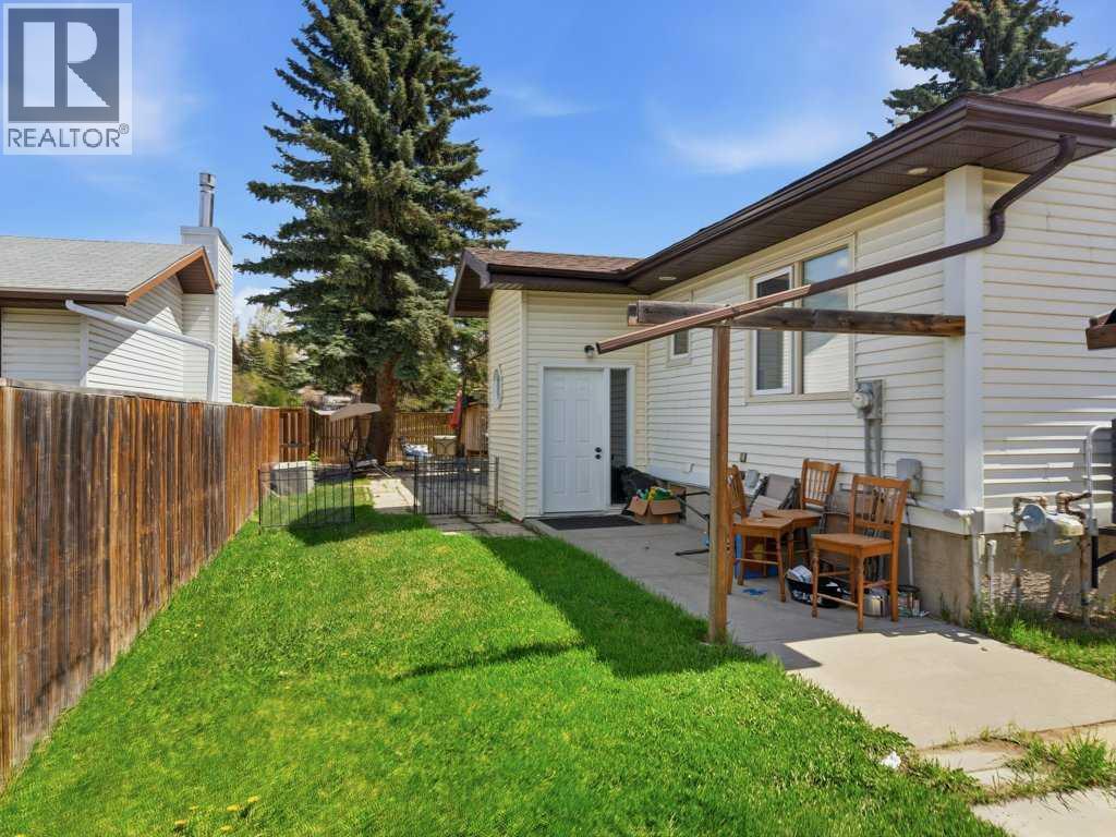 124 Martin Close, Red Deer, Alberta  T4R 1R8 - Photo 35 - A2288694