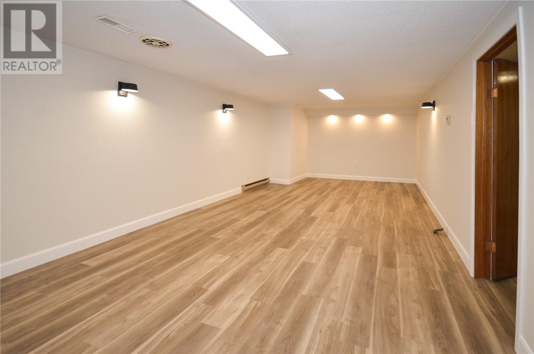 640 Westmount, Sudbury, Ontario  P3A 1B5 - Photo 11 - 2128738