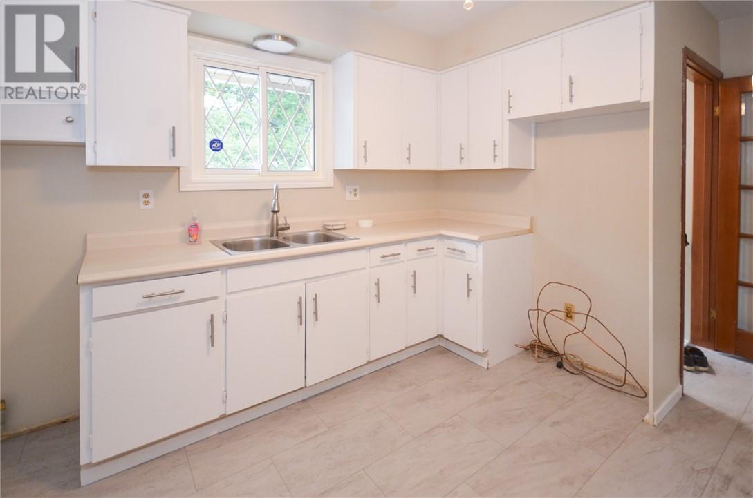 640 Westmount, Sudbury, Ontario  P3A 1B5 - Photo 4 - 2128738