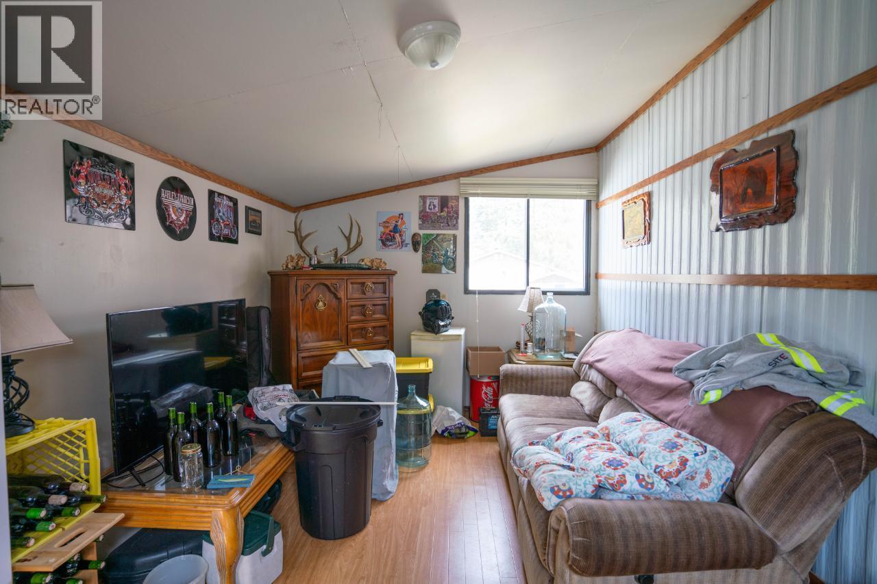 3284 Queens Avenue Unit# 1, Moyie, British Columbia  V0B 2A0 - Photo 16 - 10391839