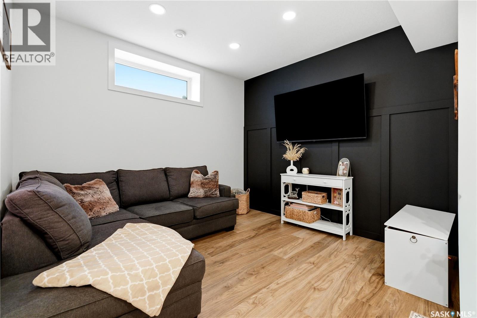 147 Barrett Street, Saskatoon, Saskatchewan  S7W 0Z8 - Photo 44 - SK040112