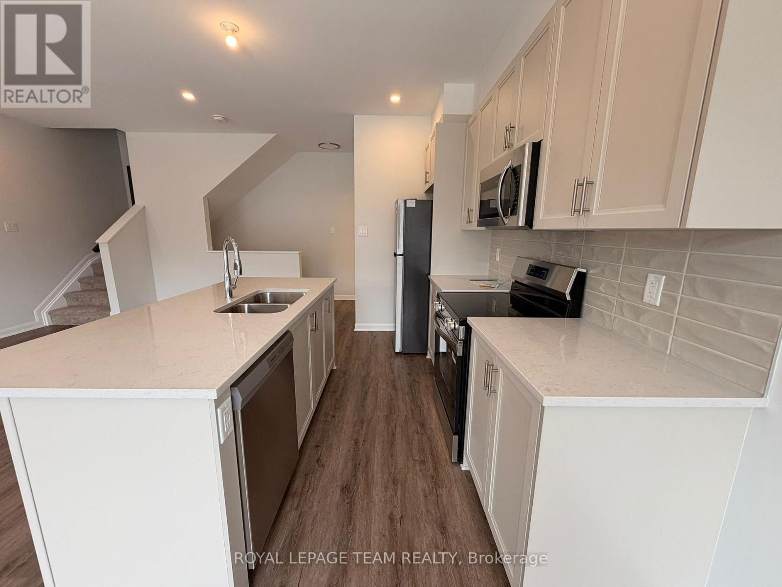 377 Bankside Way, Ottawa, Ontario K2J 7M8 - Photo 10 - X13475552