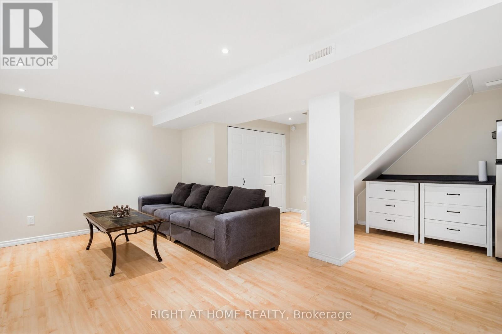 16 Marengo Court S, Brampton, Ontario  L6S 4H6 - Photo 29 - W13475468