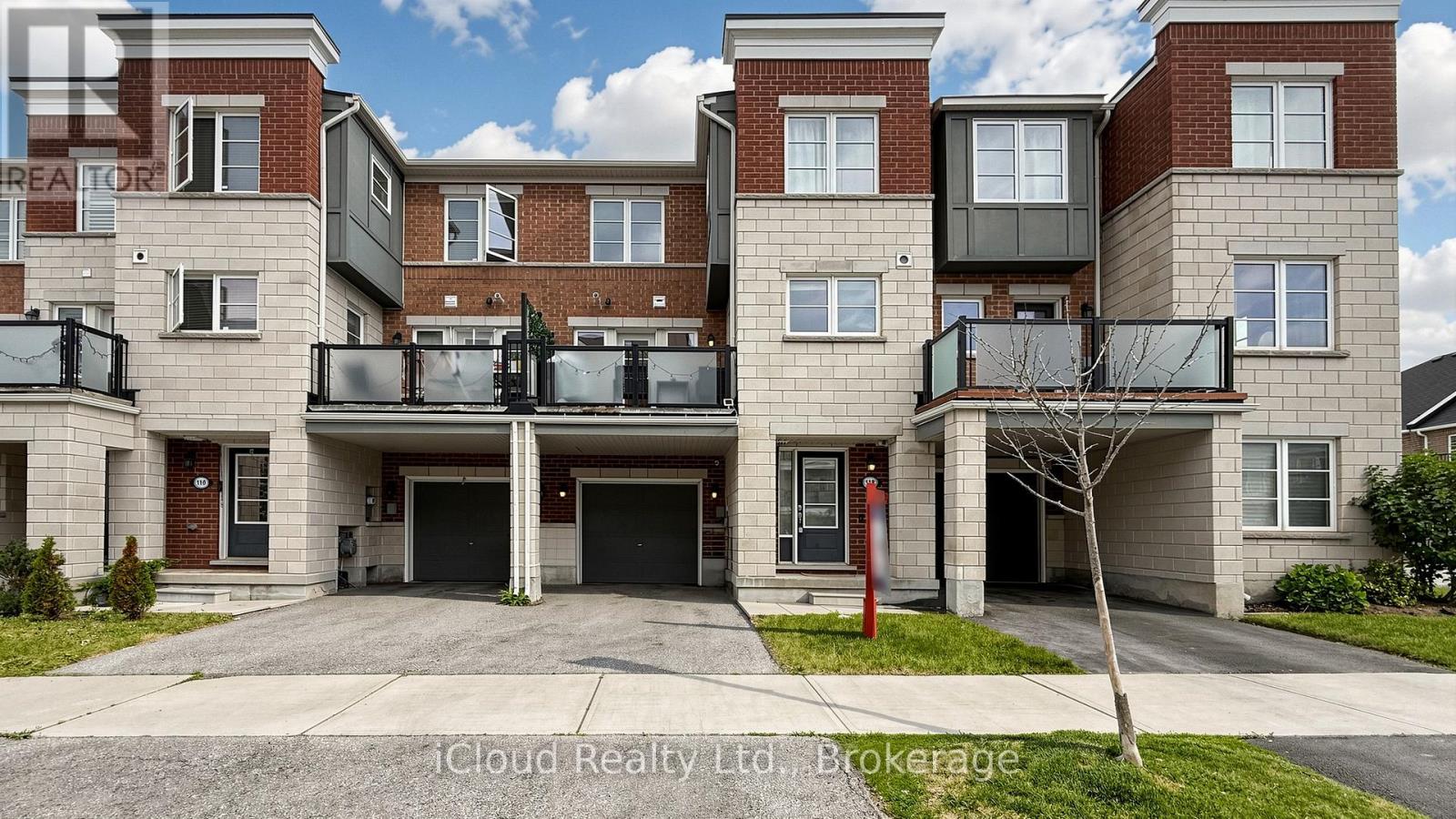 118 BAYCLIFFE CRESCENT, Brampton, Ontario