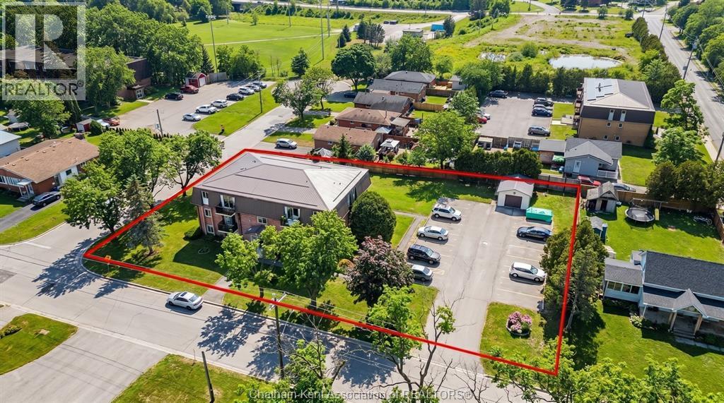 42 Parkview Heights
