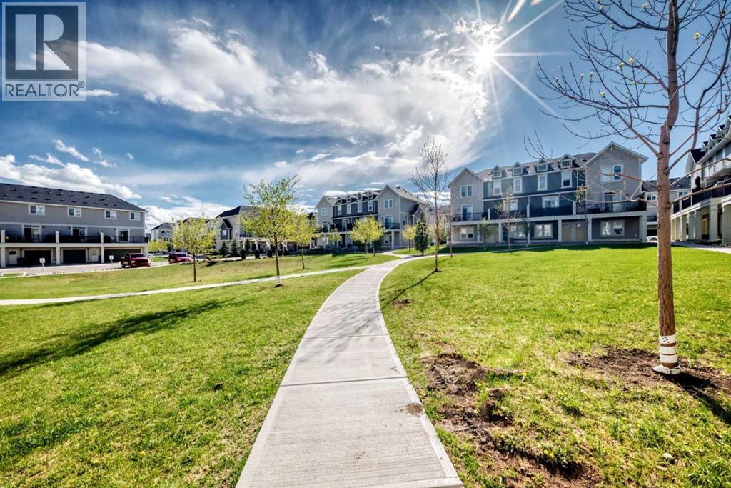 336 South Point Square SW, Airdrie, Alberta  T4B 5C3 - Photo 7 - A2313676
