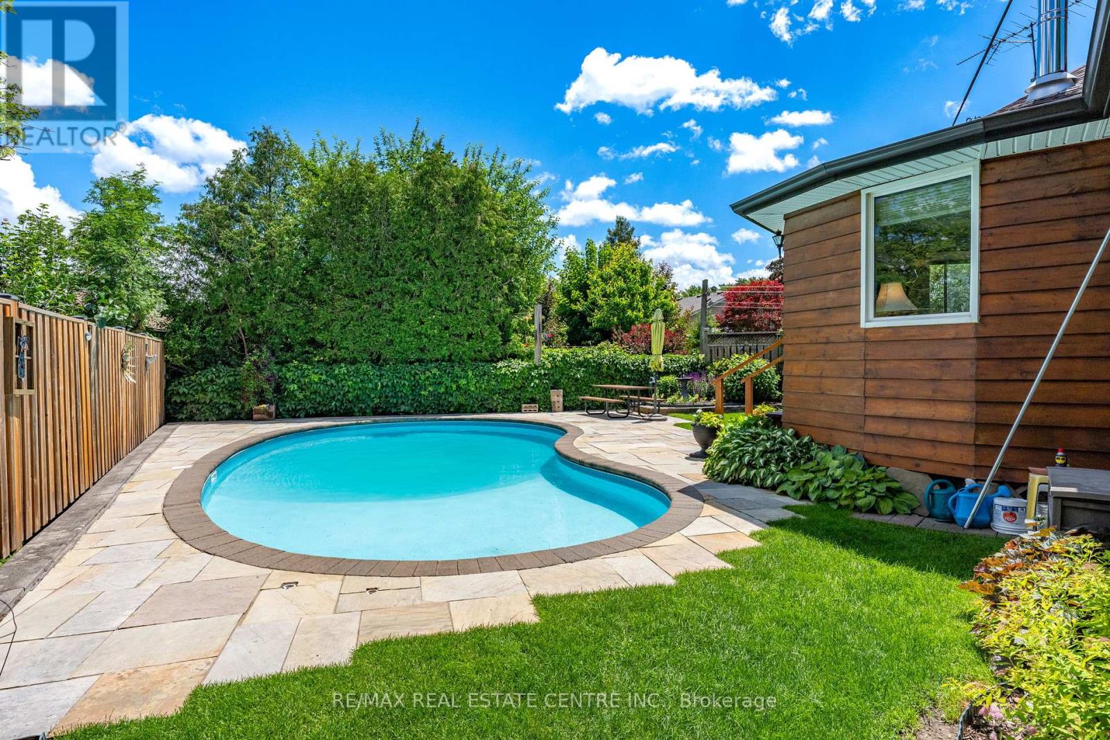 5 Hale Drive, Halton Hills, Ontario L7G 4C3 - Photo 44 - W13474780
