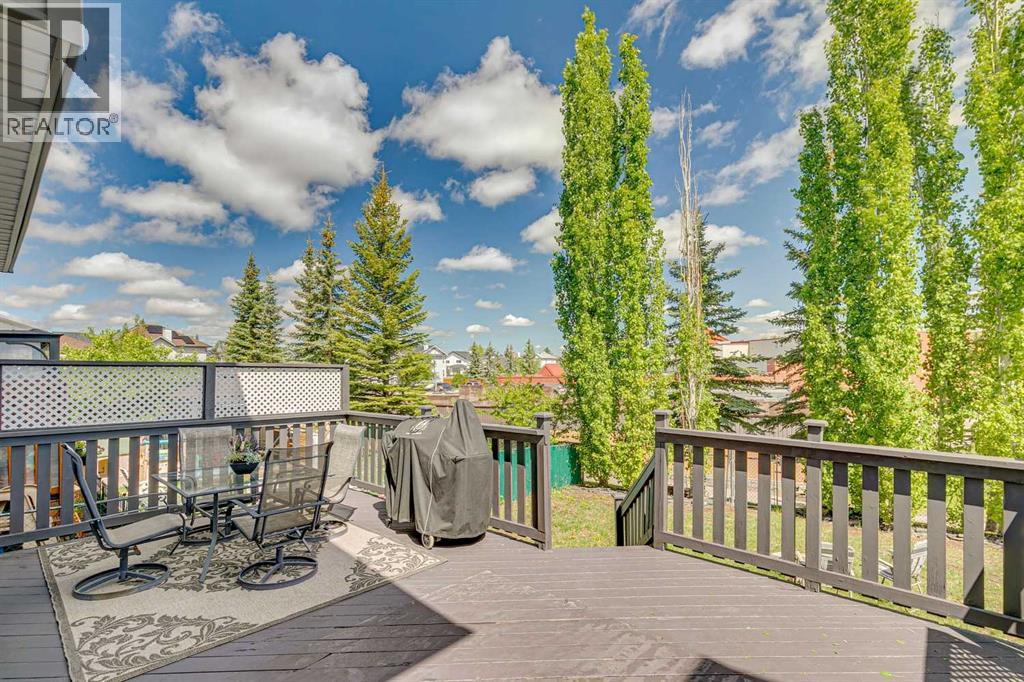 18 Bridlewood Way SW, Calgary, Alberta  T2Y 3R5 - Photo 33 - A2318296