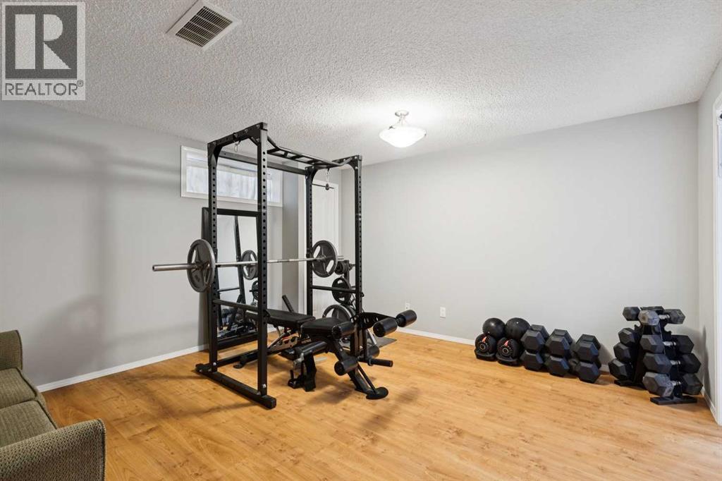 18 Bridlewood Way SW, Calgary, Alberta  T2Y 3R5 - Photo 24 - A2318296