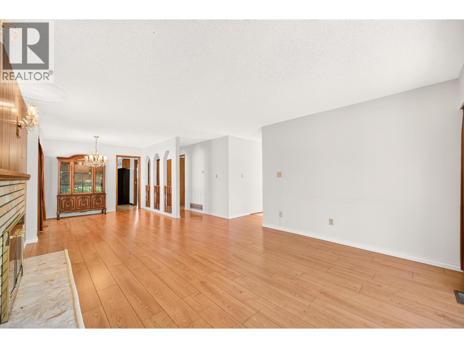 2463 Galt Street, Vancouver, British Columbia  V5R 2R8 - Photo 8 - R3138321