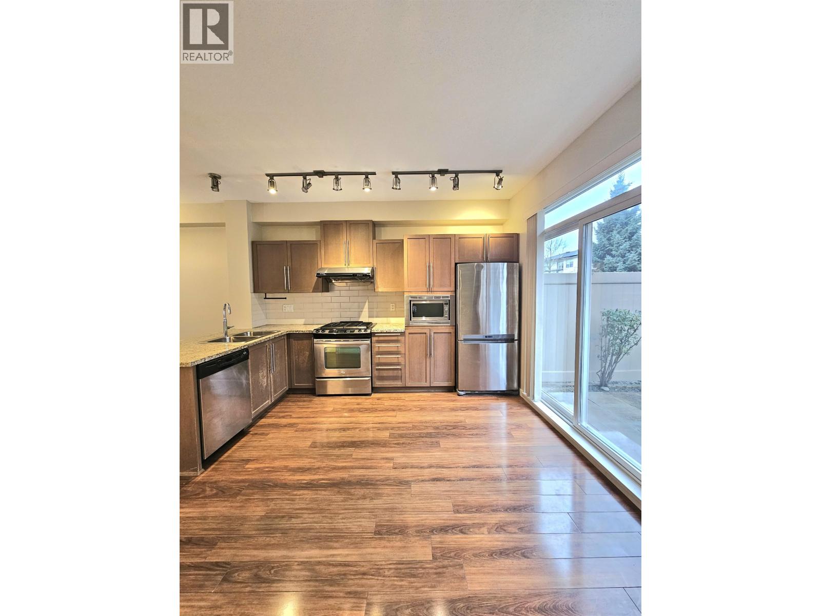 97 1125 Kensal Place, Coquitlam, British Columbia V3B 0G3 - Photo 4 - R3138248