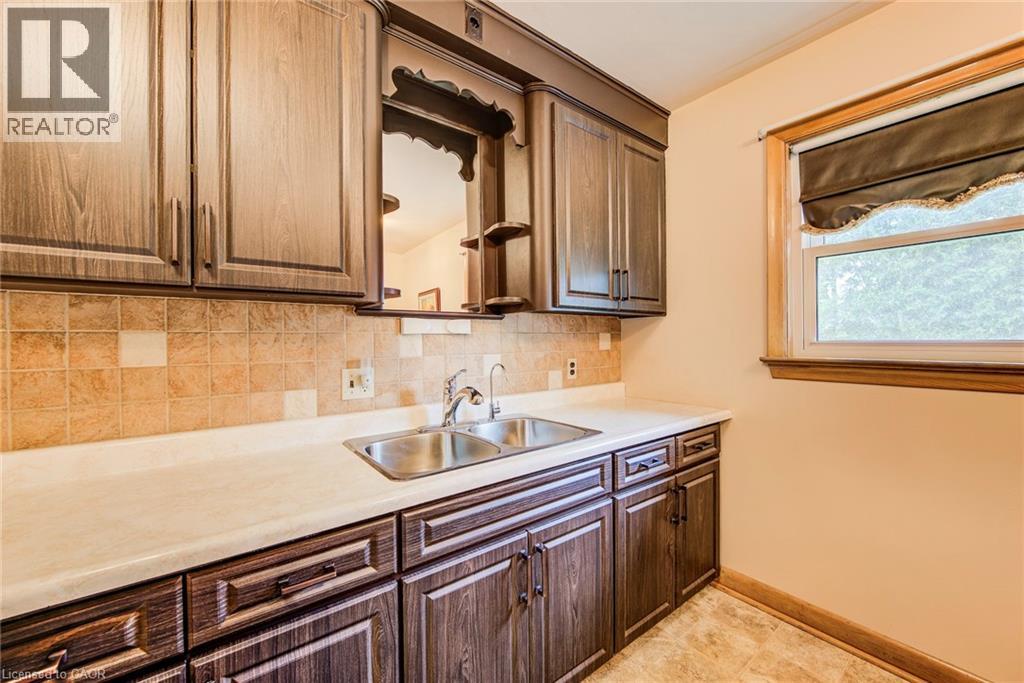 104 Elgin Crescent, Waterloo, Ontario  N2J 2S2 - Photo 15 - 40838731
