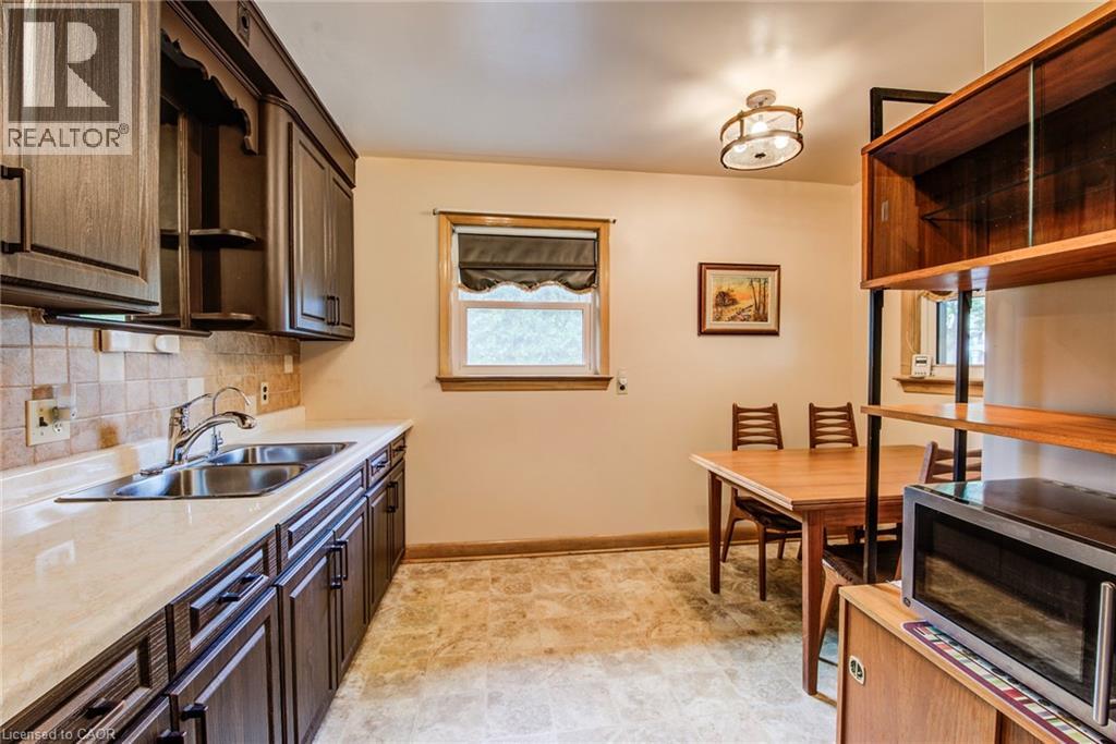 104 Elgin Crescent, Waterloo, Ontario  N2J 2S2 - Photo 14 - 40838731