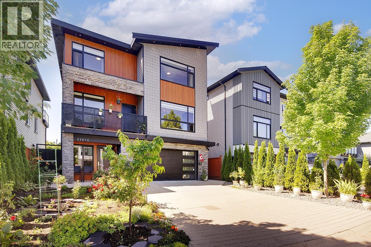 23072 CLIFF AVENUE, Maple Ridge, British Columbia