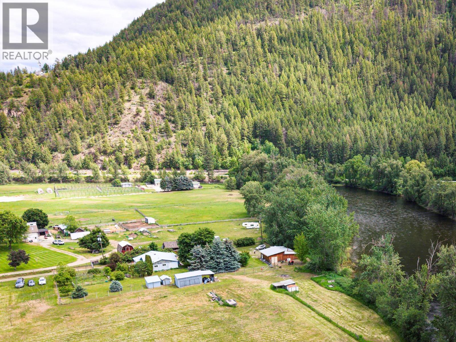 460 South Nursery Road, Grand Forks, British Columbia  V0H 1H9 - Photo 11 - 10387887