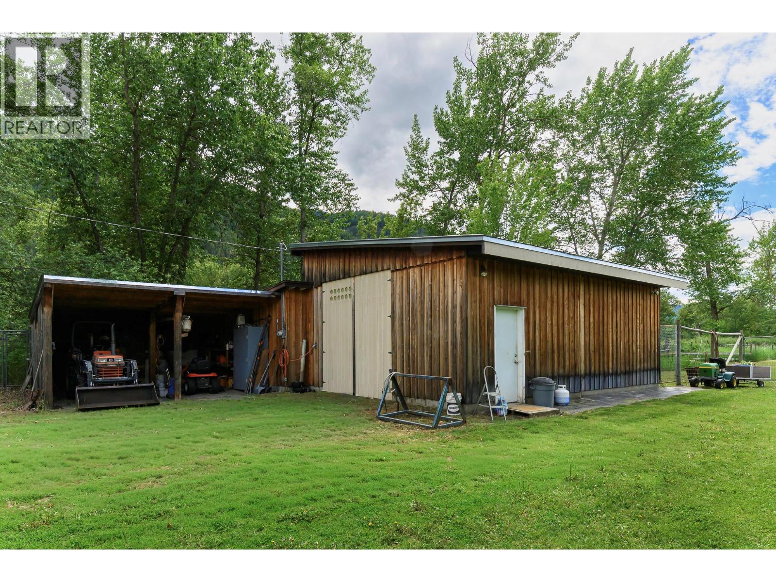 460 South Nursery Road, Grand Forks, British Columbia  V0H 1H9 - Photo 31 - 10387887
