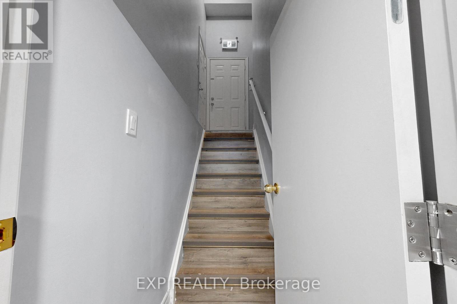 Lower - 50 Walford Road, Markham, Ontario  L3S 0A1 - Photo 4 - N13475582