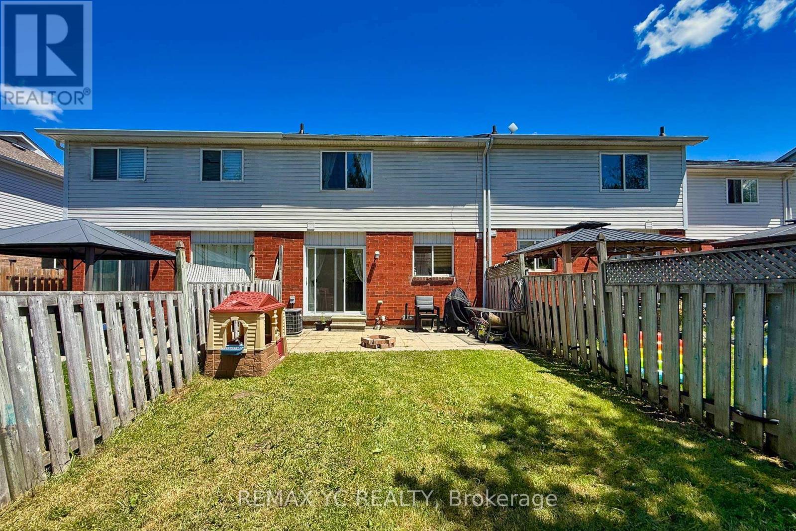 38 Pickett Crescent, Barrie, Ontario  L4N 8B8 - Photo 28 - S13475576