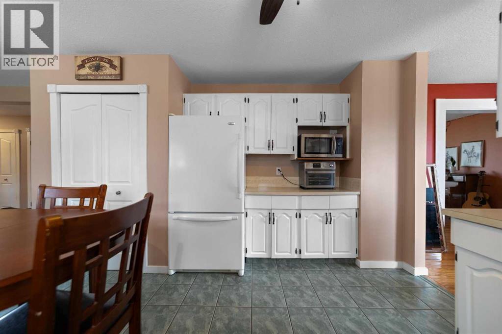 106 Martin Avenue, Bittern Lake, Alberta  T0C 0L0 - Photo 14 - A2320402