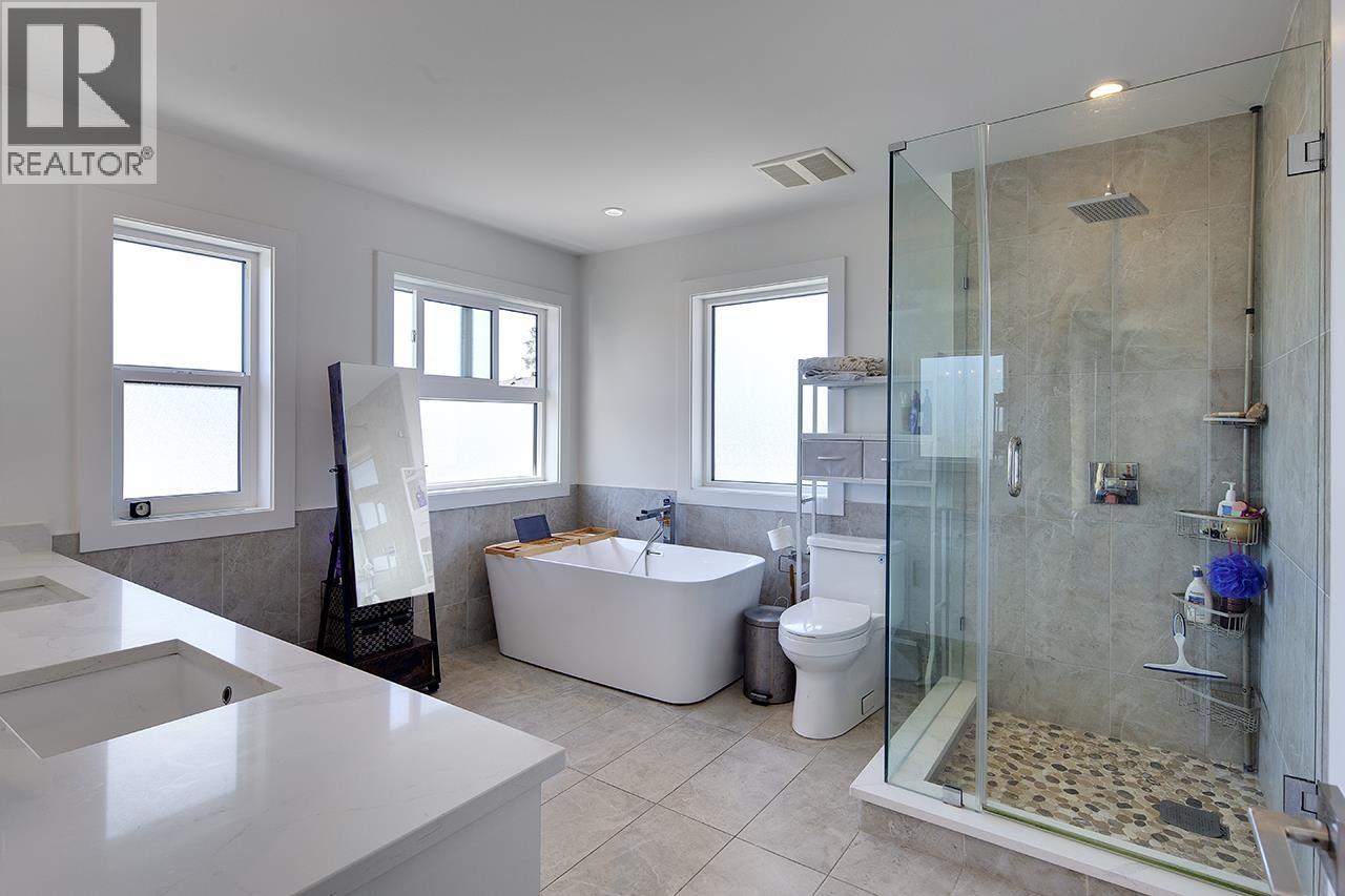 23072 Cliff Avenue, Maple Ridge, British Columbia  V2X 7Z9 - Photo 22 - R3138324