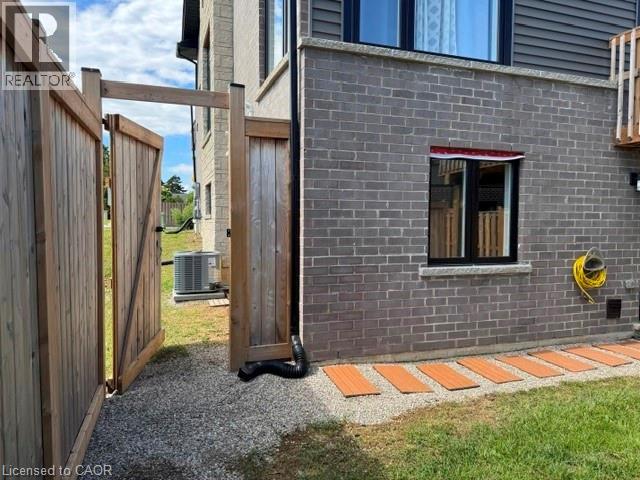 85 Bensley Lane, Hamilton, Ontario  L9C 0E9 - Photo 7 - 40841385