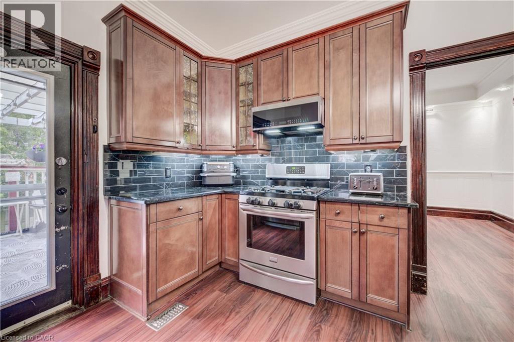 51 Irvin Street, Kitchener, Ontario  N2H 1K7 - Photo 16 - 40841409