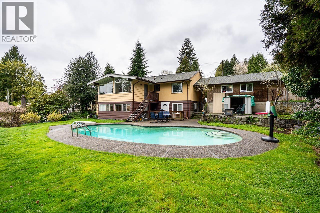 1440 MOUNTAIN HIGHWAY, North Vancouver, British Columbia