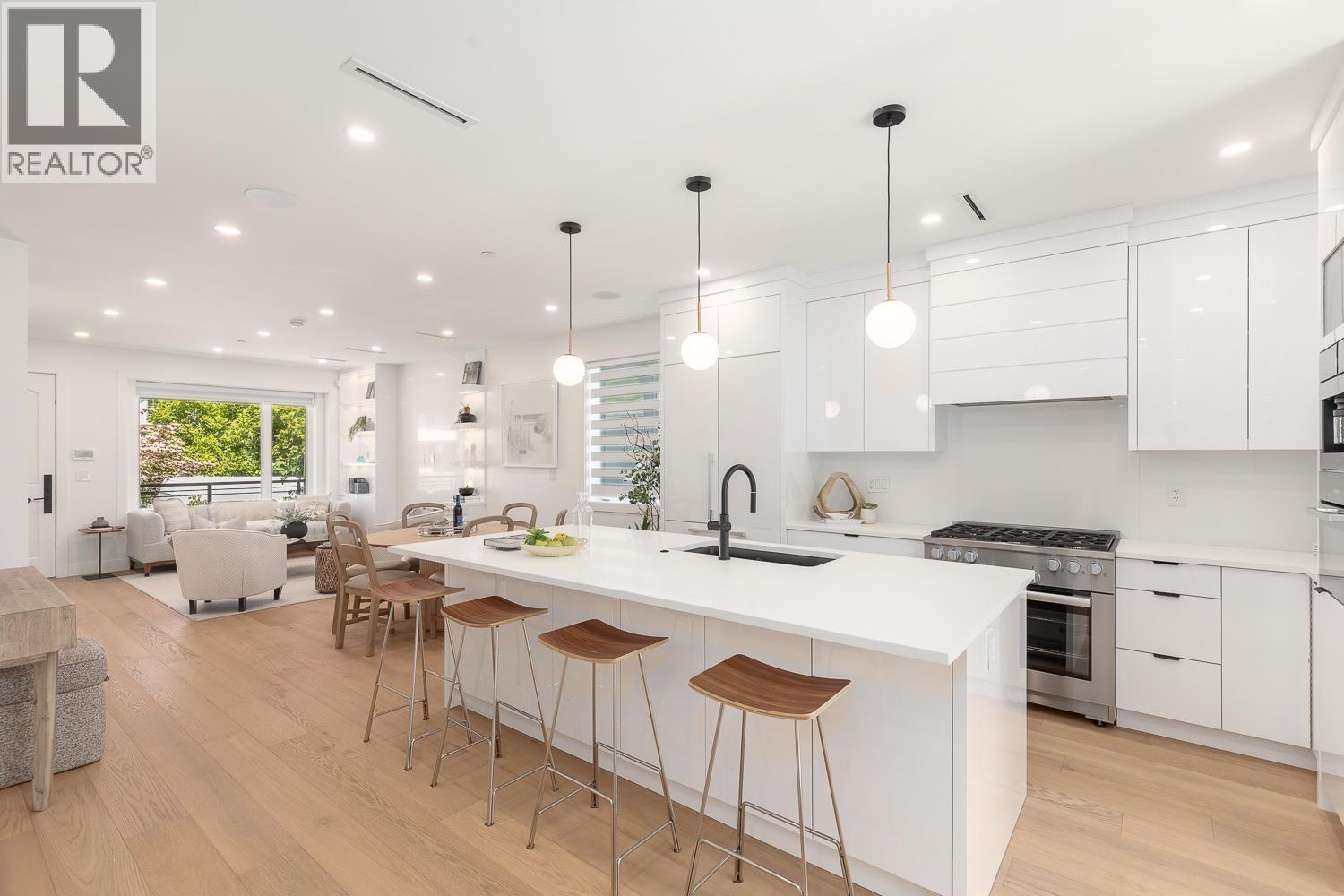 2888 W 29th Avenue, Vancouver, British Columbia  V6L 1Y1 - Photo 6 - R3138363