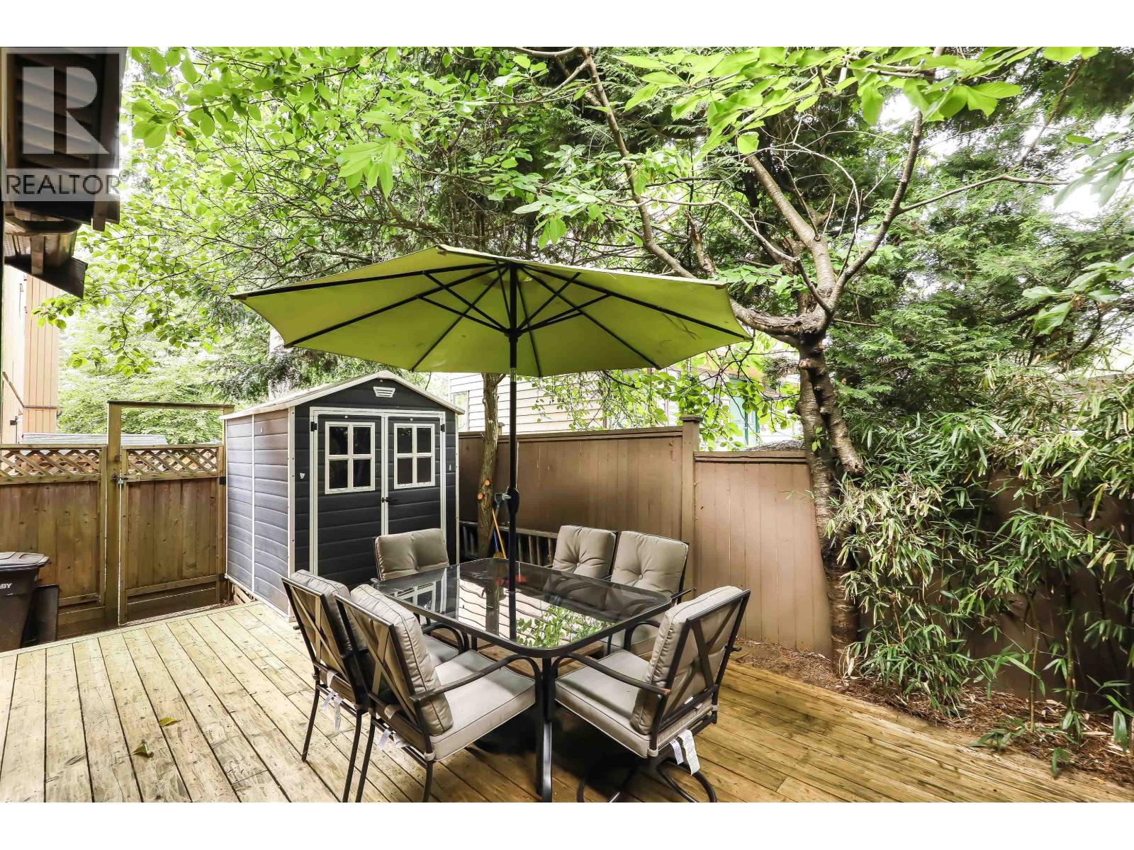 4723 Village Drive, Burnaby, British Columbia  V5G 4V7 - Photo 32 - R3138346