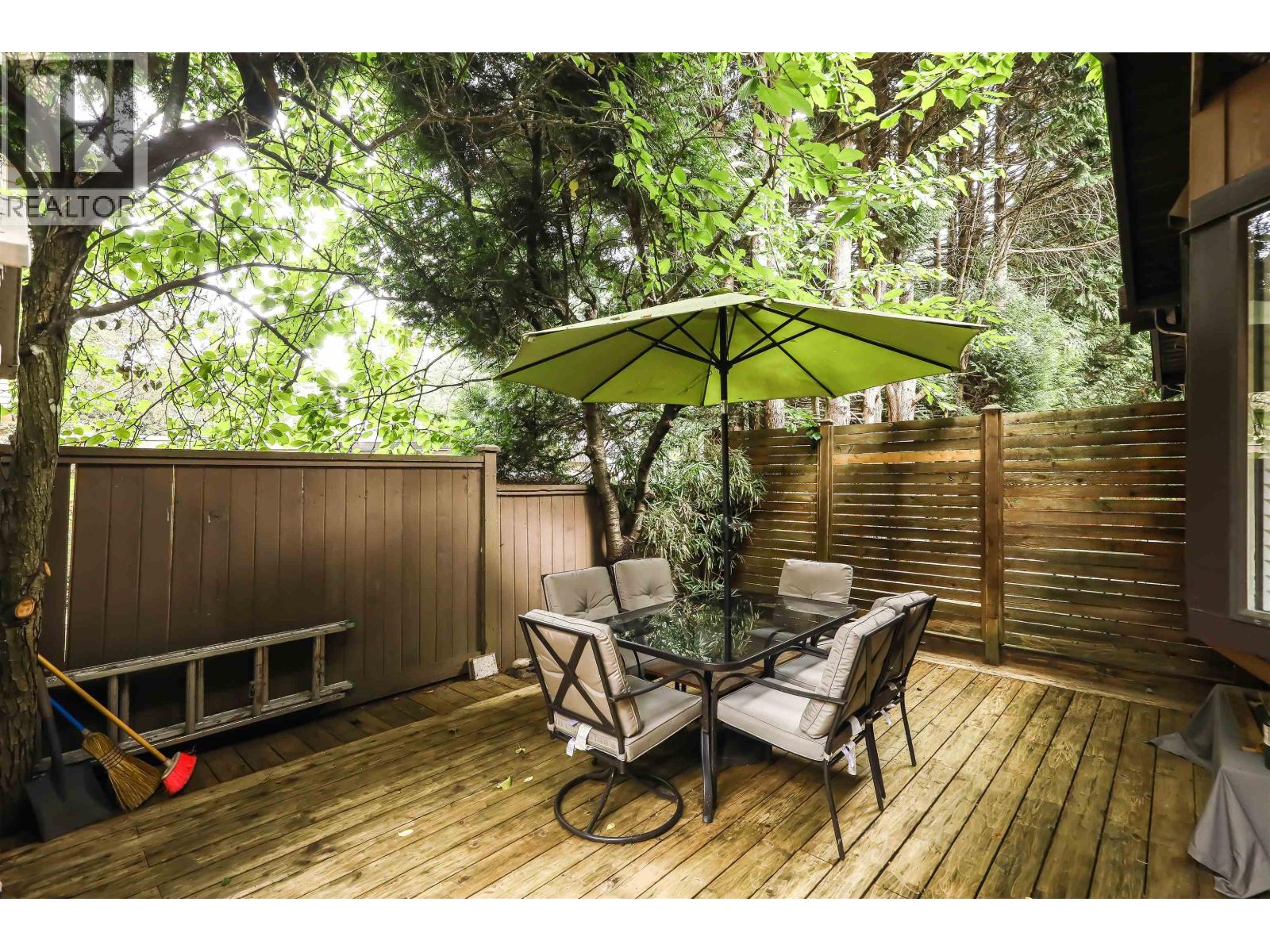 4723 Village Drive, Burnaby, British Columbia  V5G 4V7 - Photo 31 - R3138346