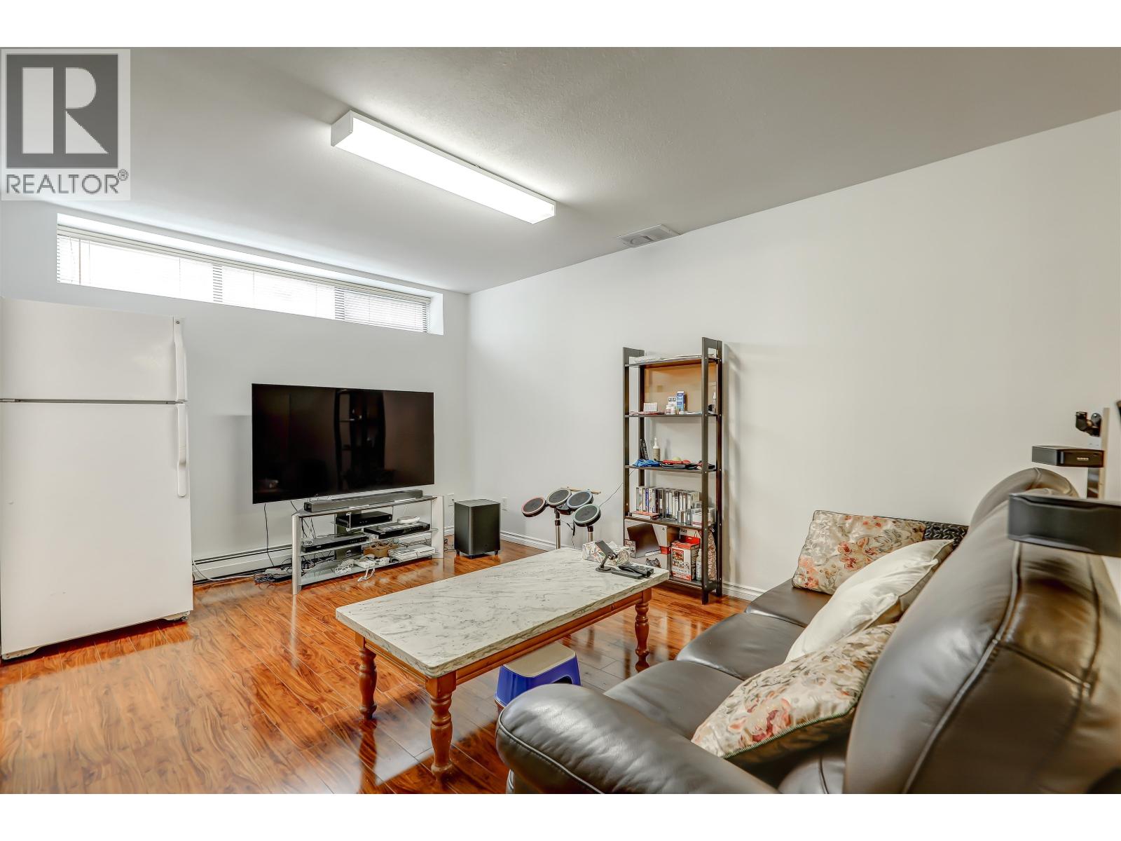 4723 Village Drive, Burnaby, British Columbia  V5G 4V7 - Photo 25 - R3138346