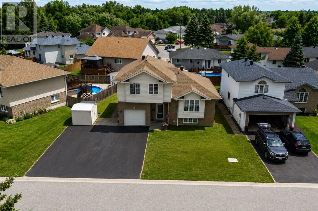 214 Ravina Ave, Garson, Ontario  P3L 1A7 - Photo 30 - 2128603