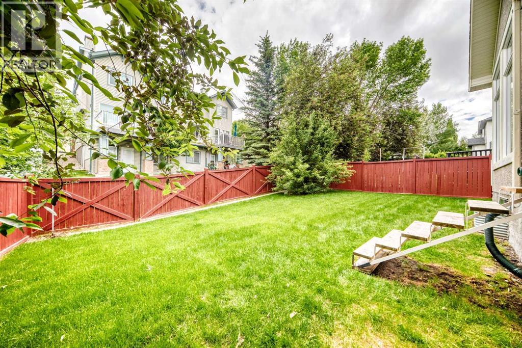 1748 Hidden Creek Way NW, Calgary, Alberta  T3A 6H5 - Photo 48 - A2322225
