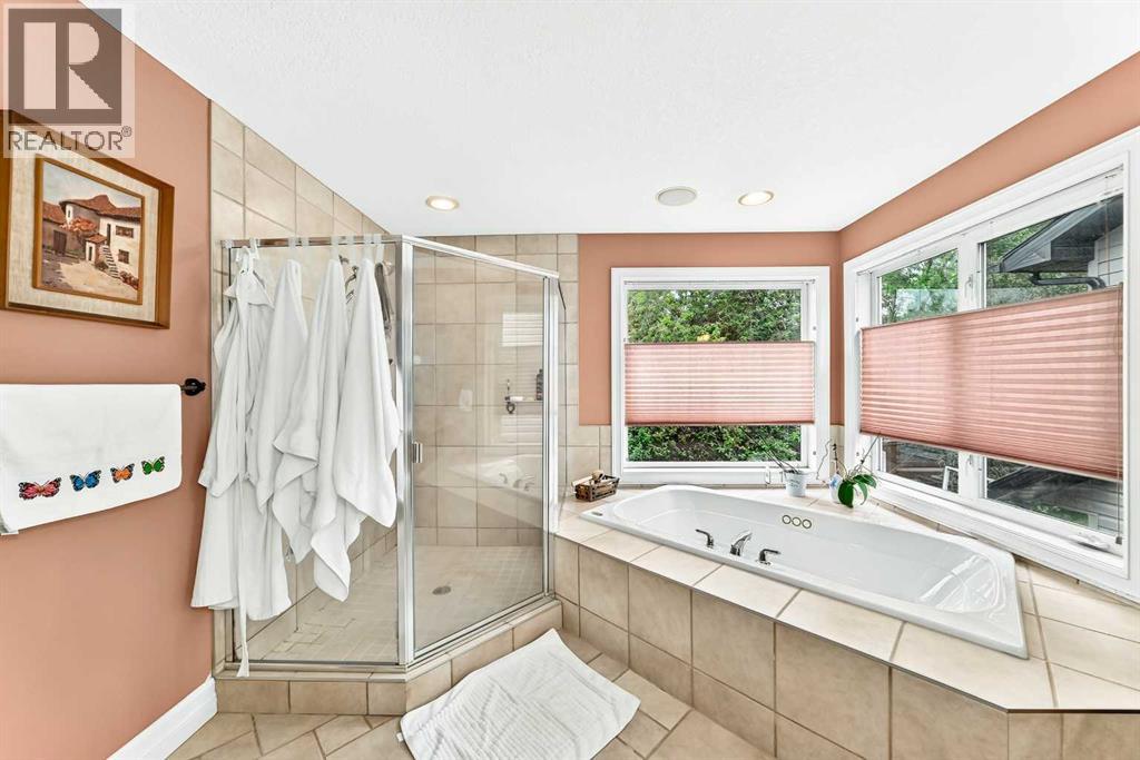 1748 Hidden Creek Way NW, Calgary, Alberta  T3A 6H5 - Photo 35 - A2322225