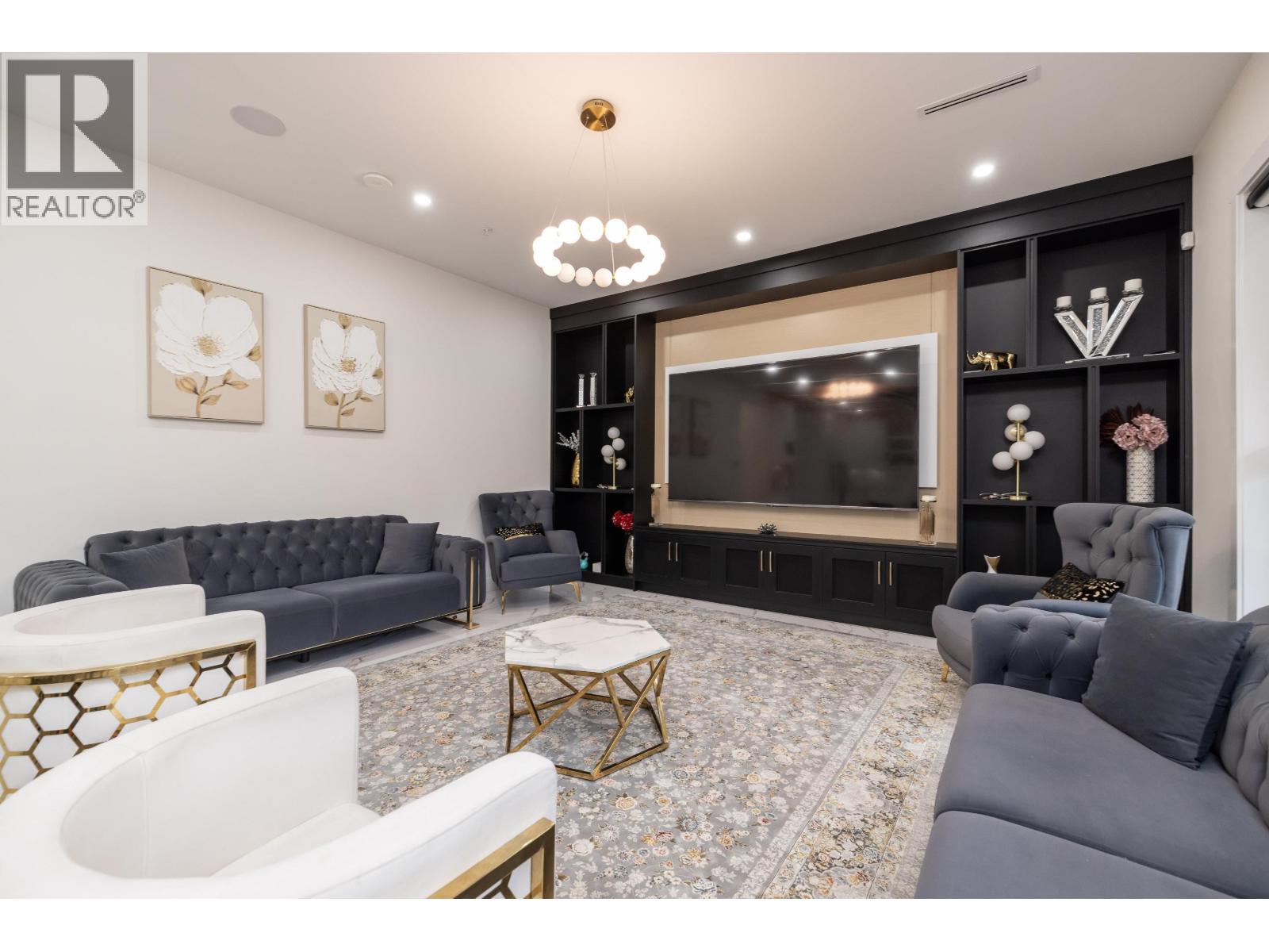 1421 BARBERRY DRIVE