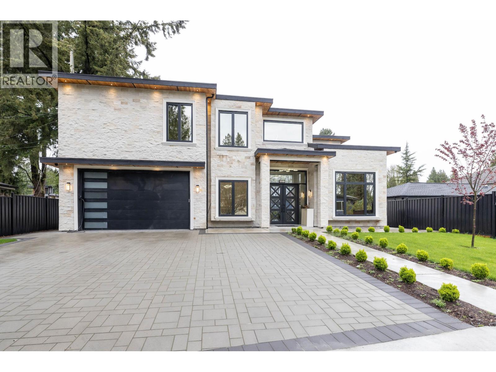 1421 BARBERRY DRIVE