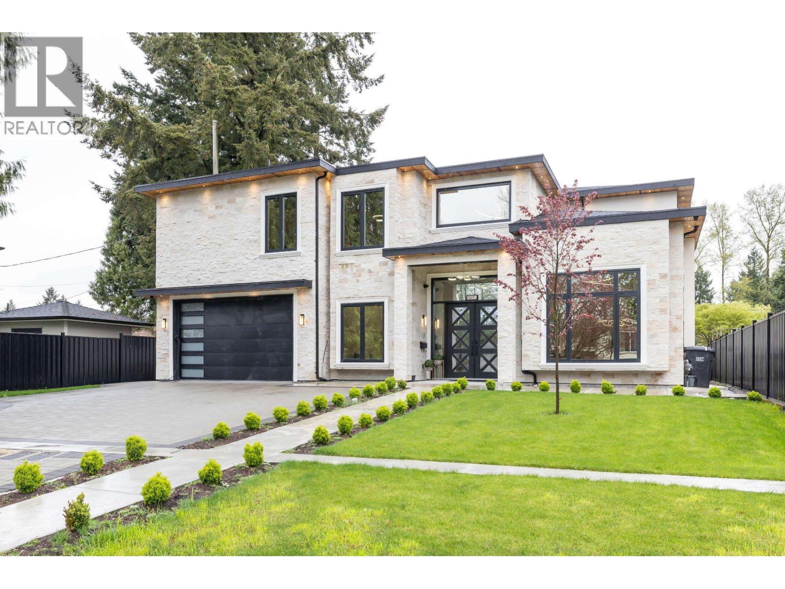 1421 BARBERRY DRIVE