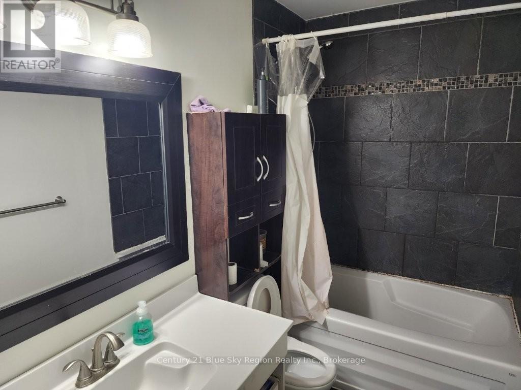 677 Tackaberry Drive, North Bay, Ontario  P1B 8R1 - Photo 12 - X13475650