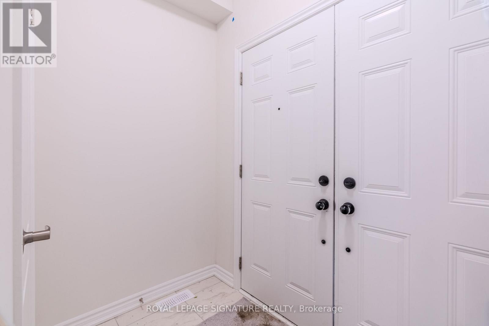 56 Baker Street, Thorold, Ontario  L2V 0N1 - Photo 3 - X13475632