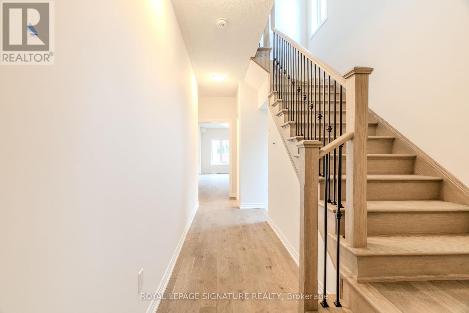 56 Baker Street, Thorold, Ontario  L2V 0N1 - Photo 4 - X13475632