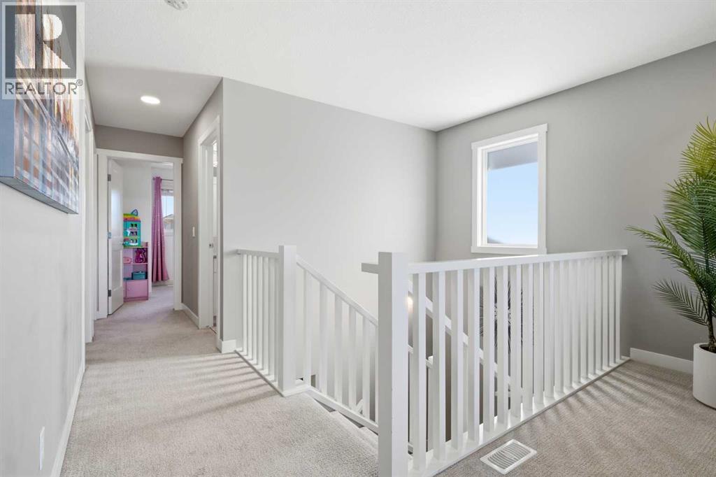 158 Creekstone Passage SW, Calgary, Alberta  T2X 4R3 - Photo 21 - A2323257