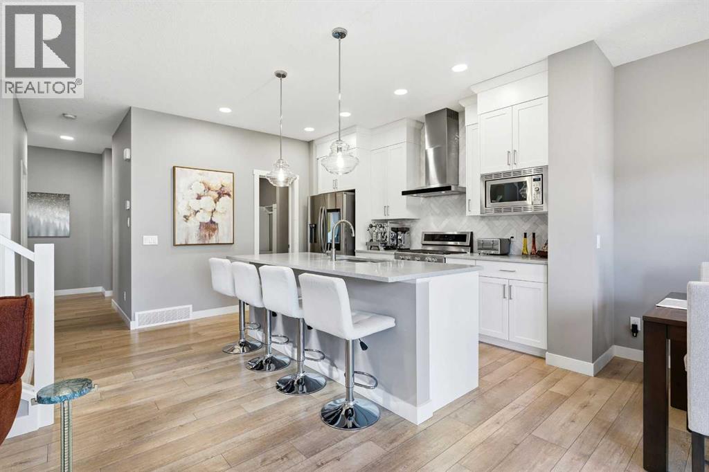 158 Creekstone Passage SW, Calgary, Alberta  T2X 4R3 - Photo 8 - A2323257