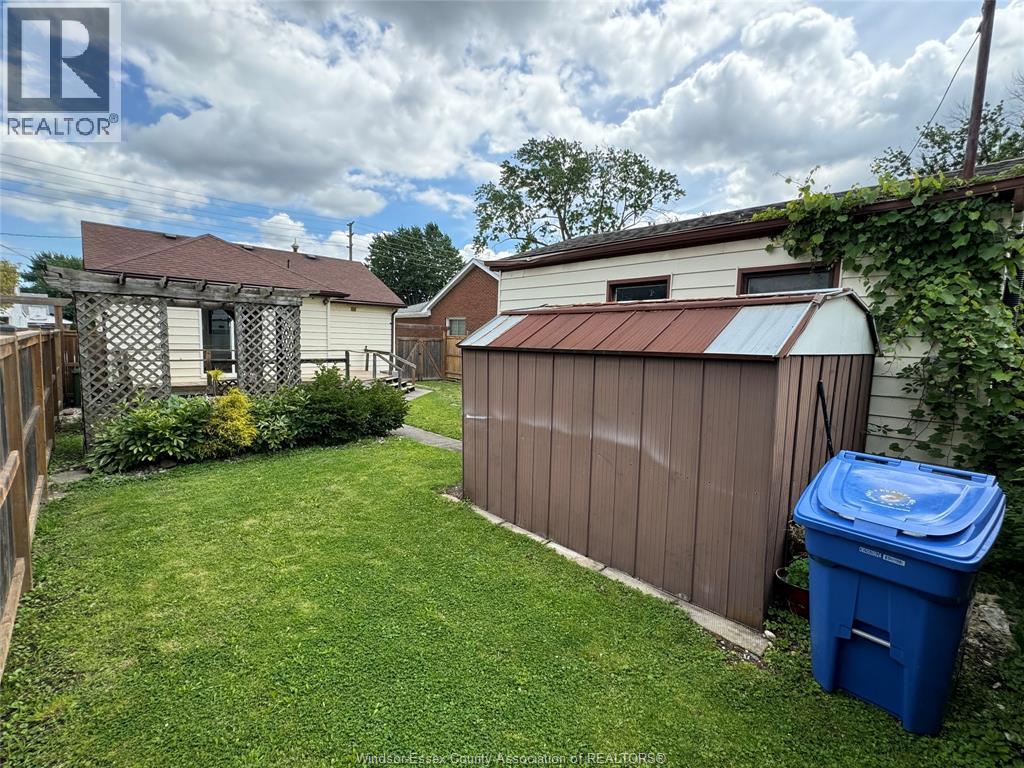 2163 Wellesley Avenue, Windsor, Ontario  N8W 2E8 - Photo 42 - 26014824