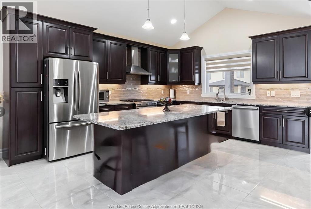 901 Lakewood Crescent Unit# Upper, Lakeshore, Ontario  N0R 1A0 - Photo 5 - 26014846