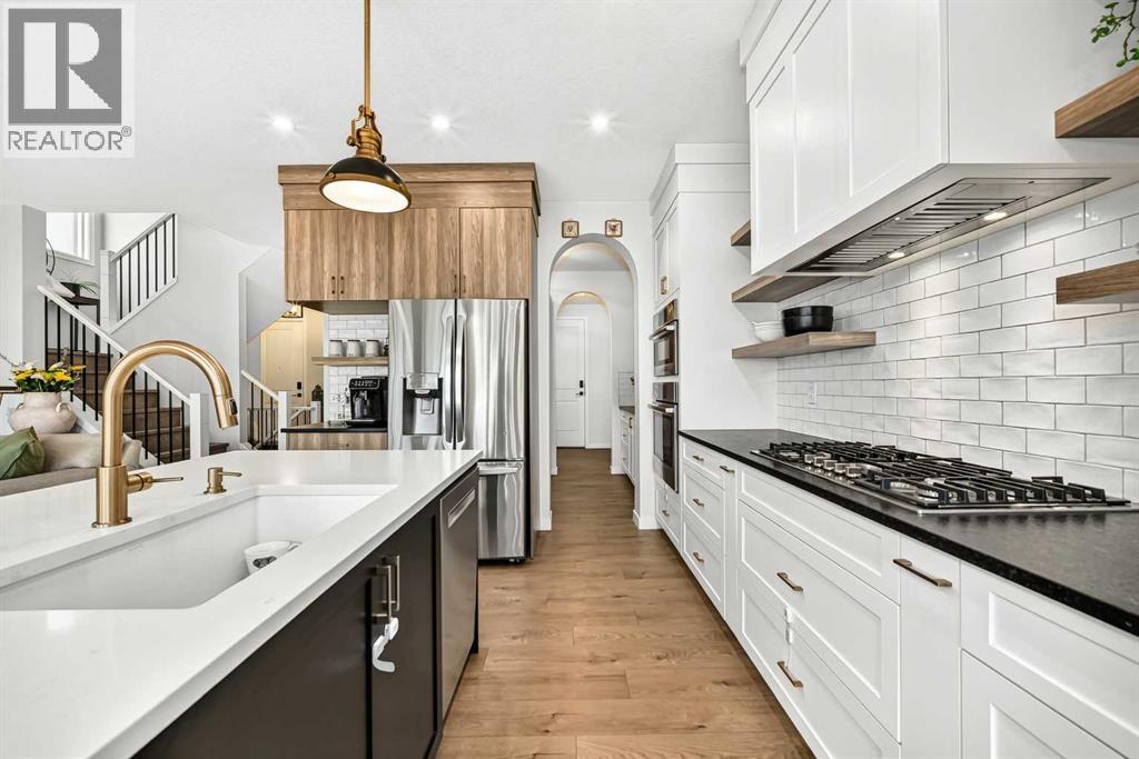 791 Cranbrook Gardens SE, Calgary, Alberta  T3M 3L4 - Photo 9 - A2322433