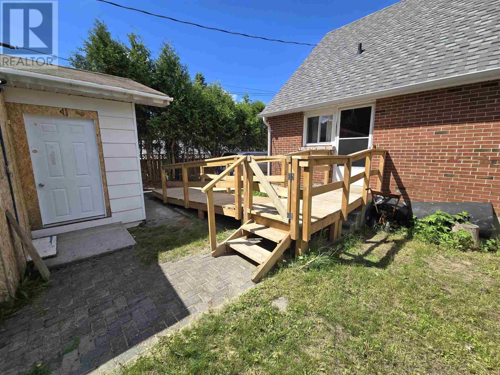 23 Blackwell Rd, Elliot Lake, Ontario  P5A 2G4 - Photo 19 - SM261549