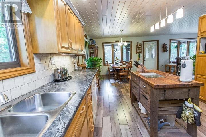 2609 10th Side Rd, Richards Landing, Ontario  P0R 1J0 - Photo 7 - SM261550