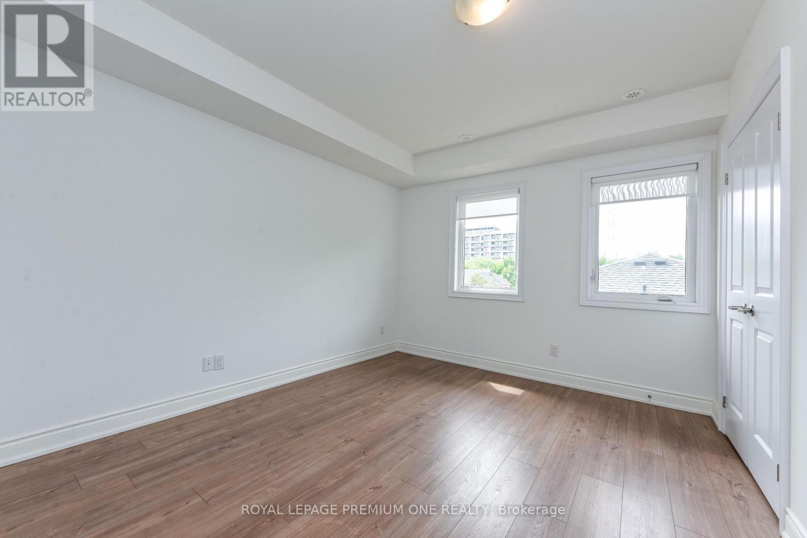 33 Salvador Allende Court, Toronto, Ontario  M6G 0A3 - Photo 33 - C13240408