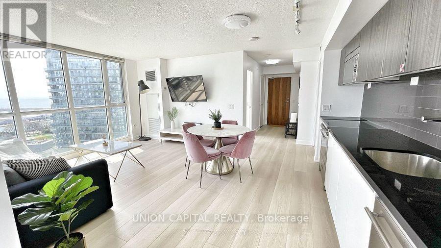 2706 - 75 Queens Wharf Road, Toronto, Ontario  M5V 0J8 - Photo 3 - C13466074
