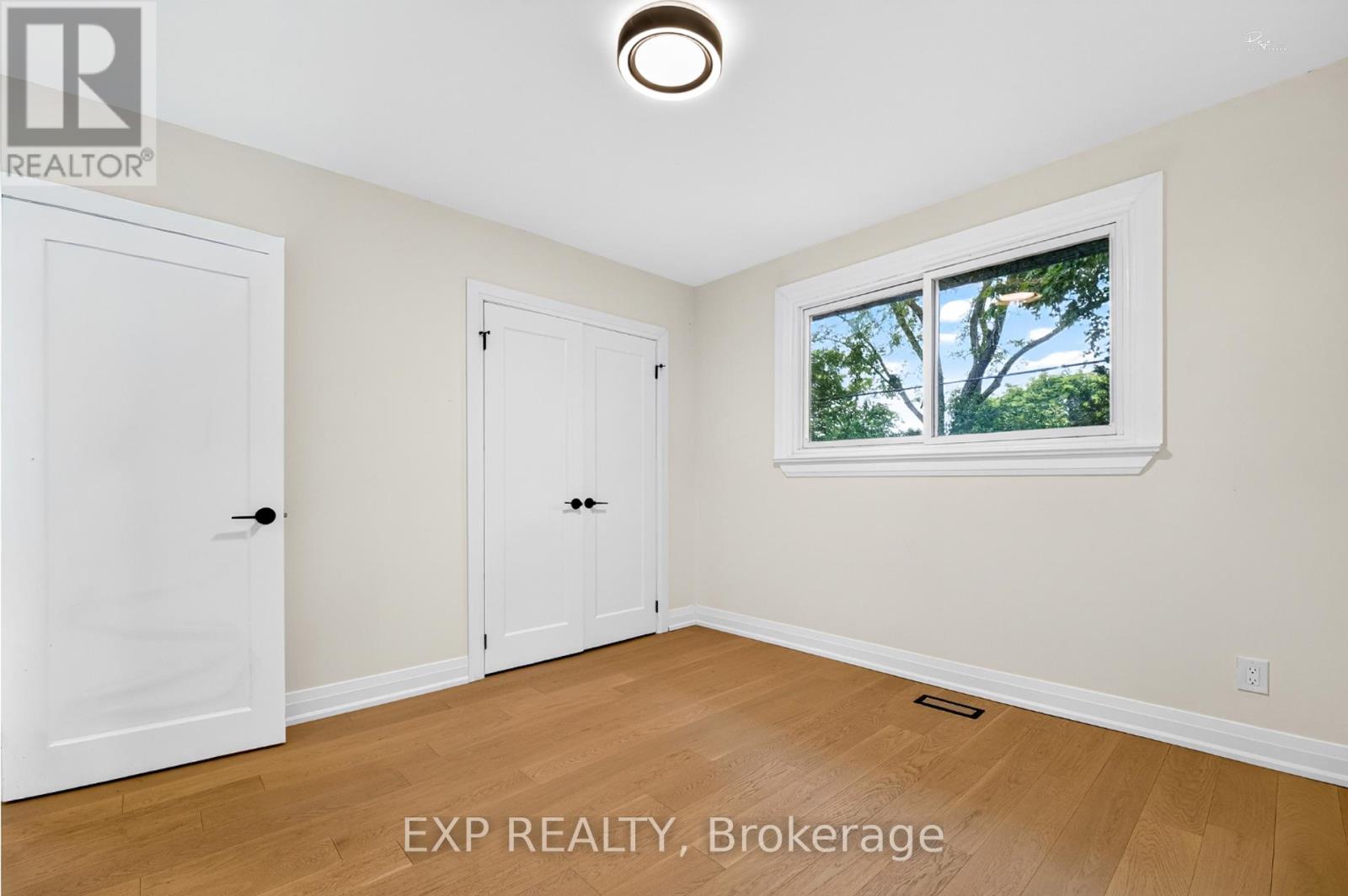 39 Treadgold Crescent, Toronto, Ontario M3A 1X1 - Photo 11 - C13472548